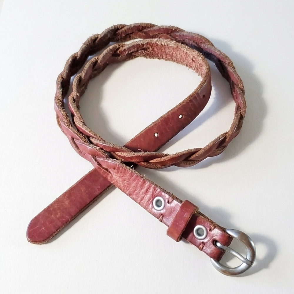 AEO 32-38" Belt Red Brown Leather Strap Cowhide Braided Woven Narrow Hardware